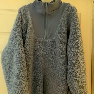 Arie Loungewear Blue Sherpa matching set. Top size XL pants size L.